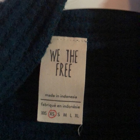 Free People tunic. EUC - Picture 2 of 4